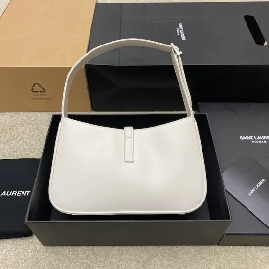 YSL Le 5 à 7 Replica Bag – White Smooth Leather Replica YSL Le 5 à 7 White Smooth Shoulder Bag with Silver Logo