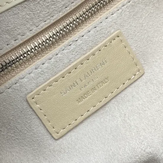 YSL Le 5 à 7 Replica Bag – White Smooth Leather Replica YSL Le 5 à 7 White Smooth Shoulder Bag with Silver Logo